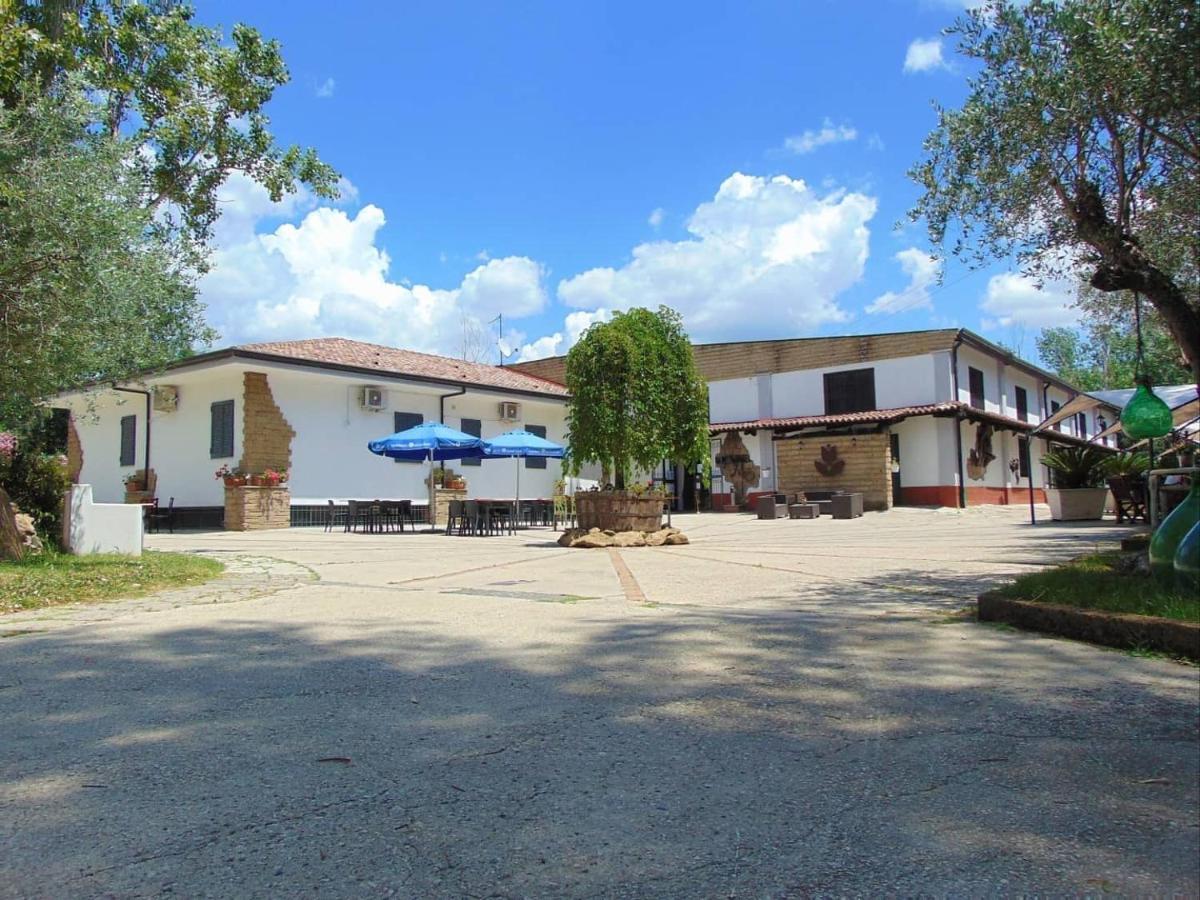 Bed and Breakfast Casale Rurale San Marco Evangelista Esterno foto