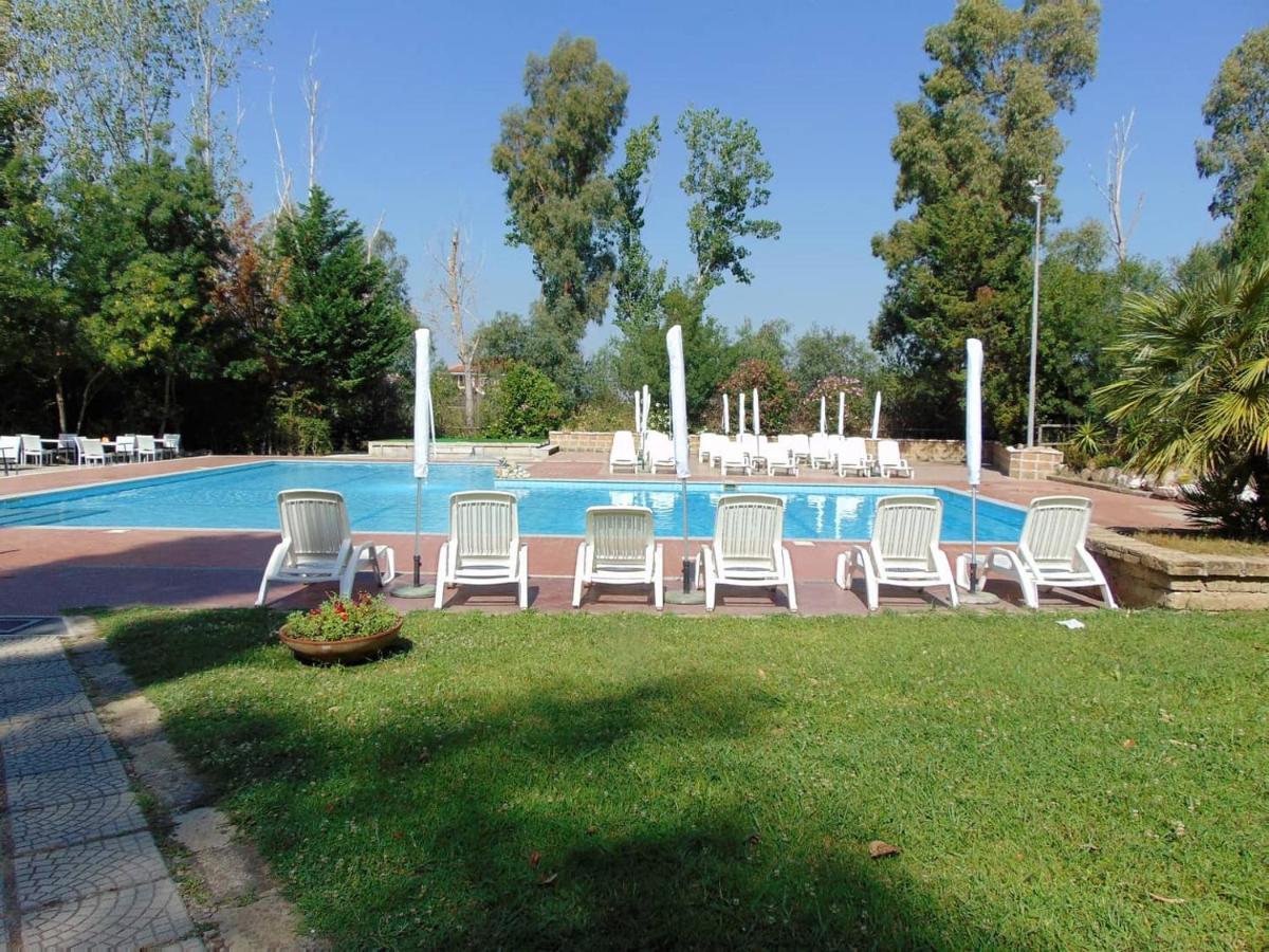 Bed and Breakfast Casale Rurale San Marco Evangelista Esterno foto