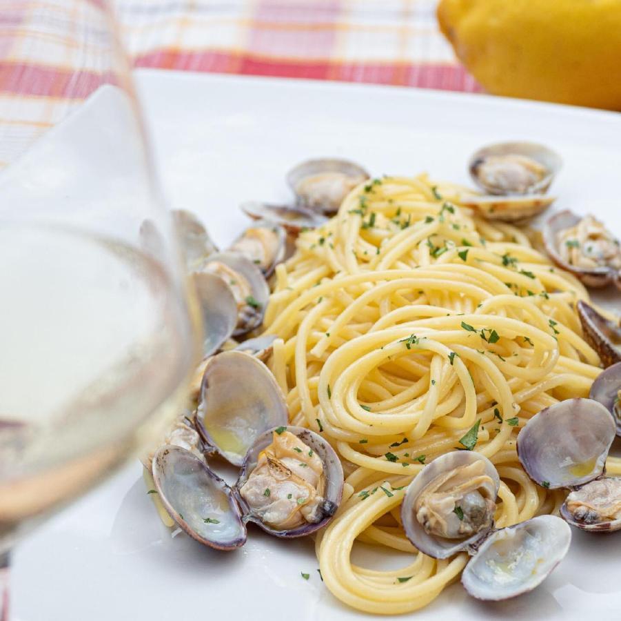 Bed and Breakfast Casale Rurale San Marco Evangelista Esterno foto